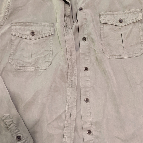 Universal Thread, M, Green, Long Sleeve Shirt - Picture 7 of 7